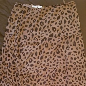 leopard print skirt
